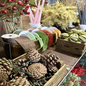 Deluxe 'Merry Christmas' - Door Wreath & Table Centre